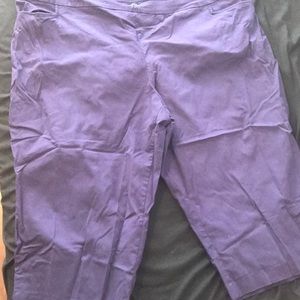 Women’s Capri pants.